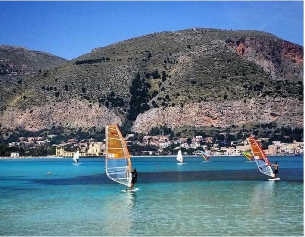 Villa Coral Mondello Палермо Екстер'єр фото