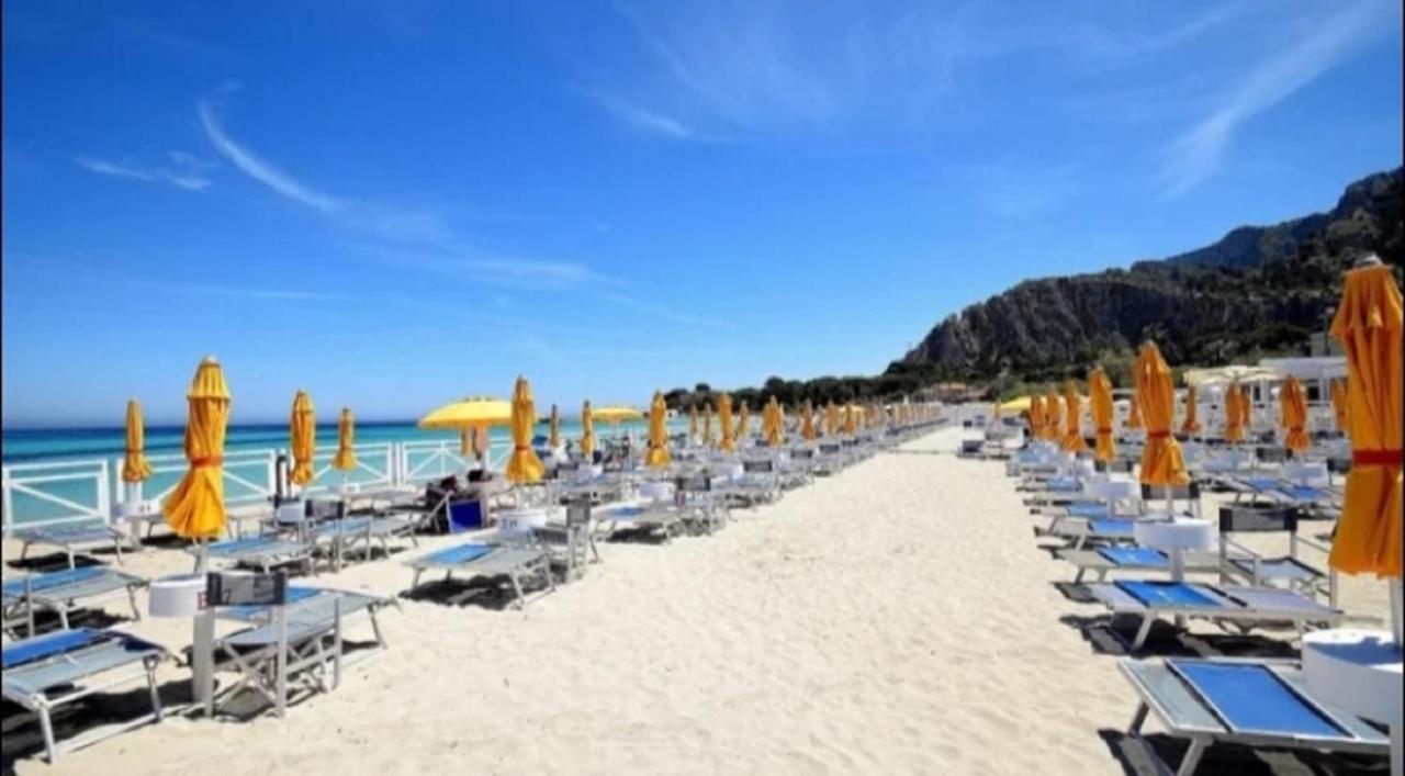 Villa Coral Mondello Палермо Екстер'єр фото