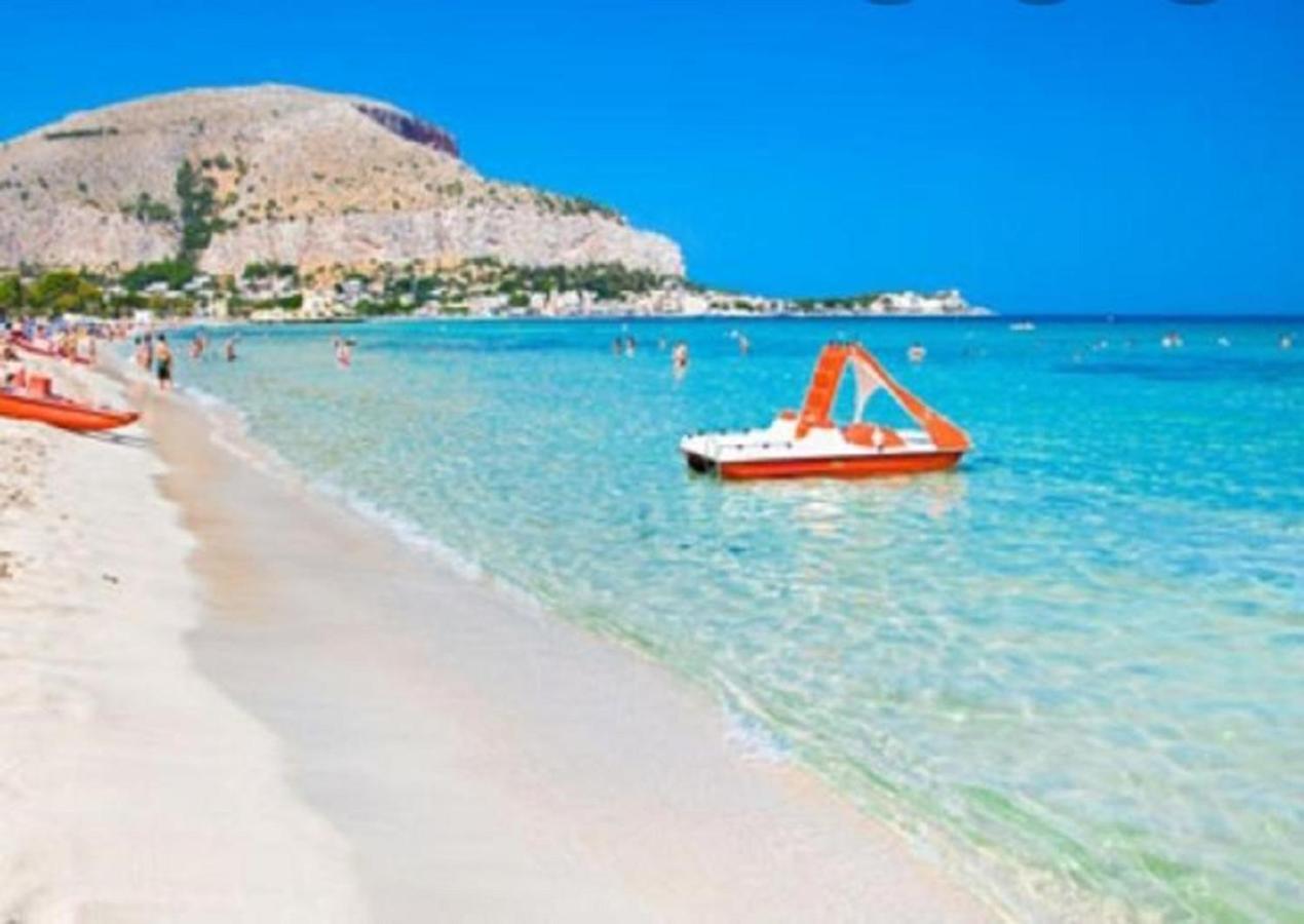 Villa Coral Mondello Палермо Екстер'єр фото